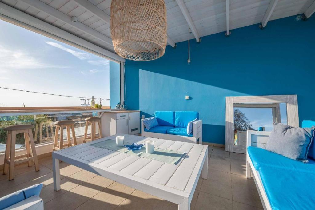 Seabreeze Villa - With Jacuzzi & Heated Pool Mastichari  Dış mekan fotoğraf